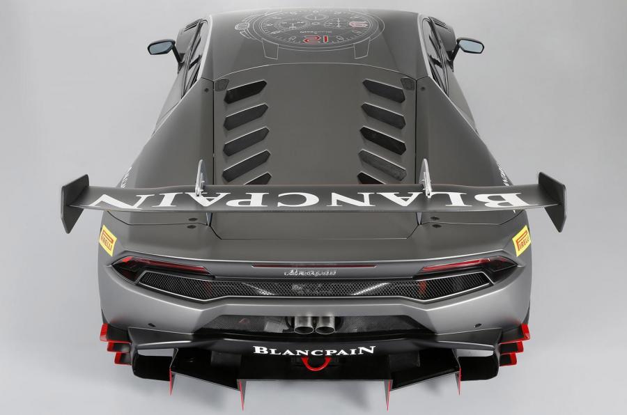  Lamborghini Huracan LP620-2 Super Trofeo 2014 года  (фото 6 из 6)
